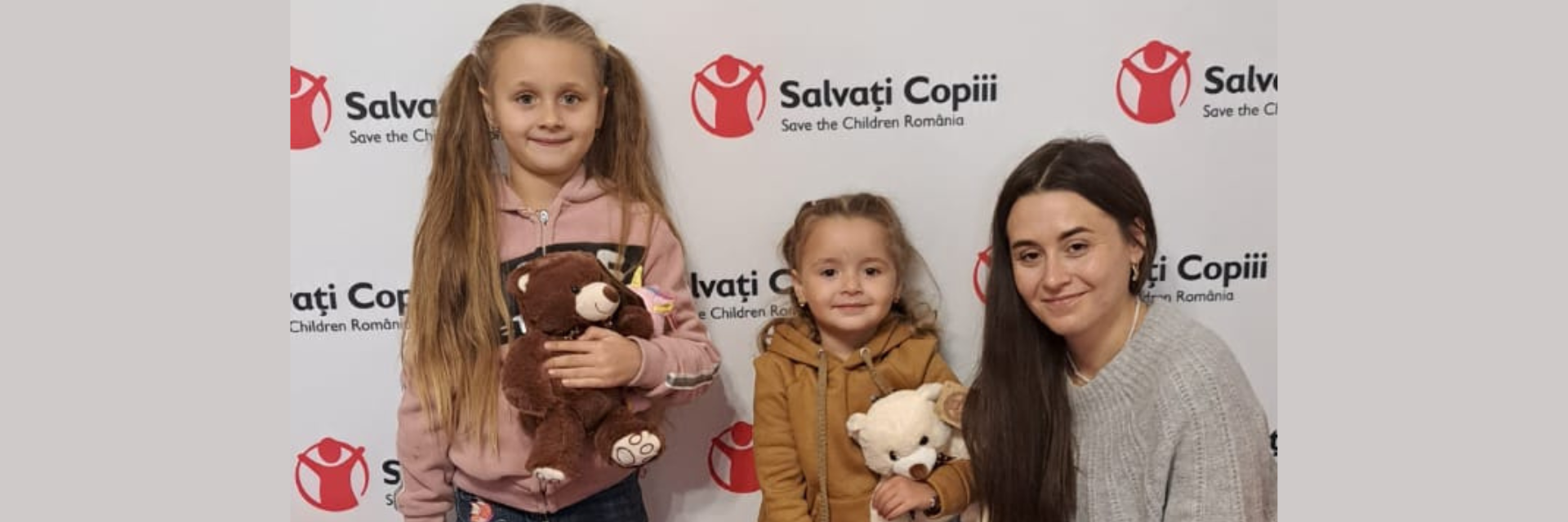 Olena et ses filles au centre de conseil.