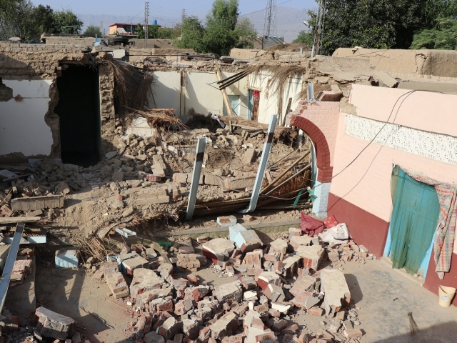 Des maisons ont été détruites par le séisme au Pakistan