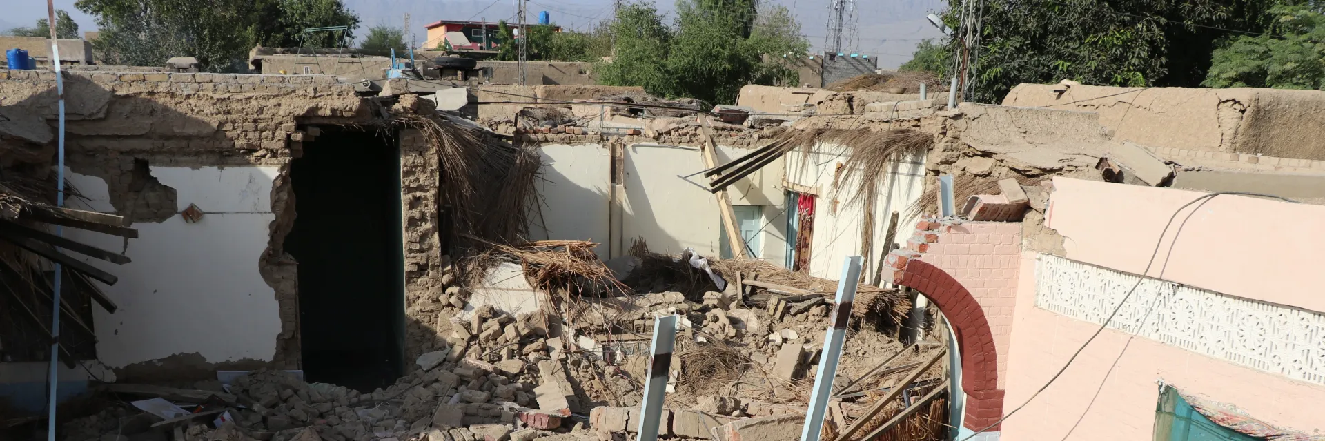 Des maisons ont été détruites par le séisme au Pakistan