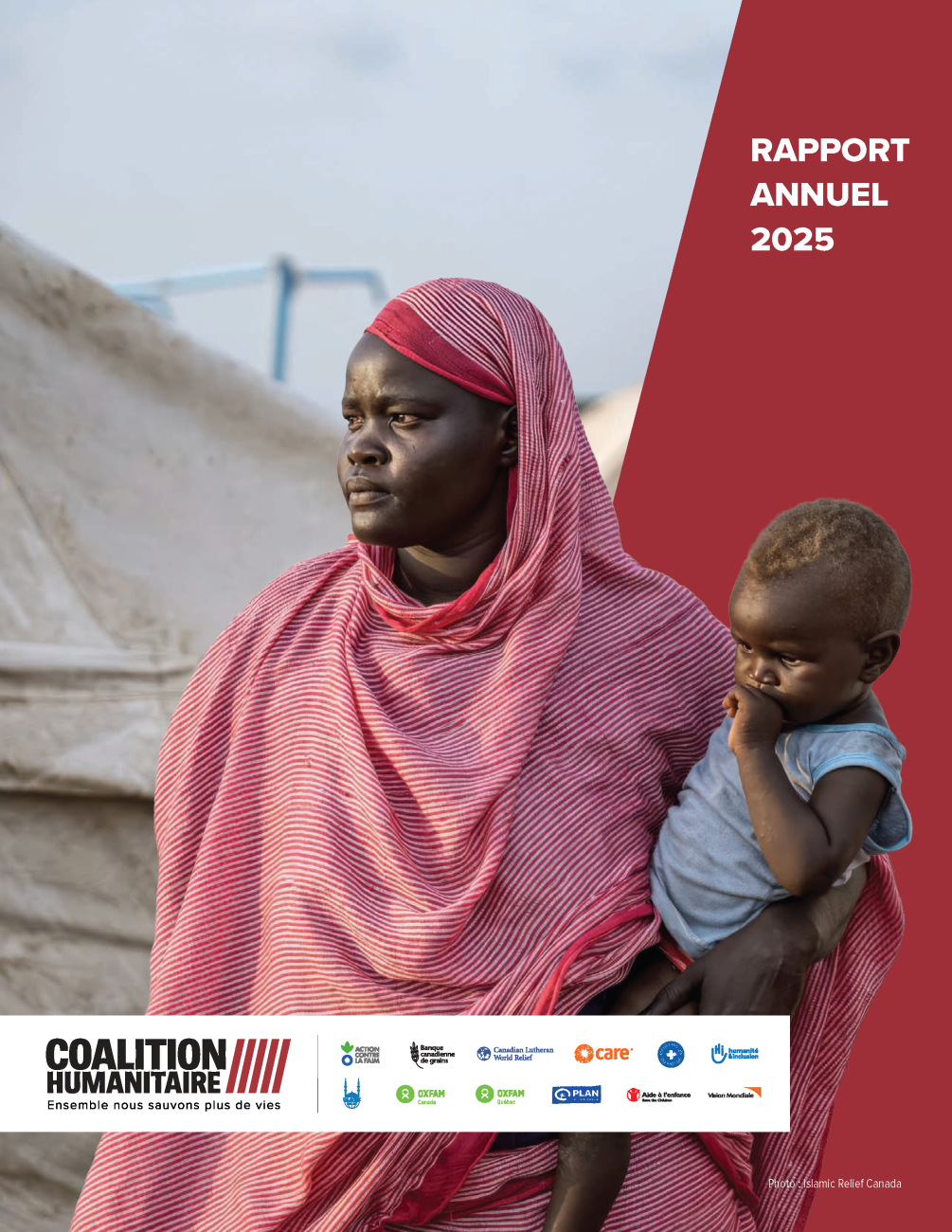 couverture du rapport annuel représentant une femme et son enfant